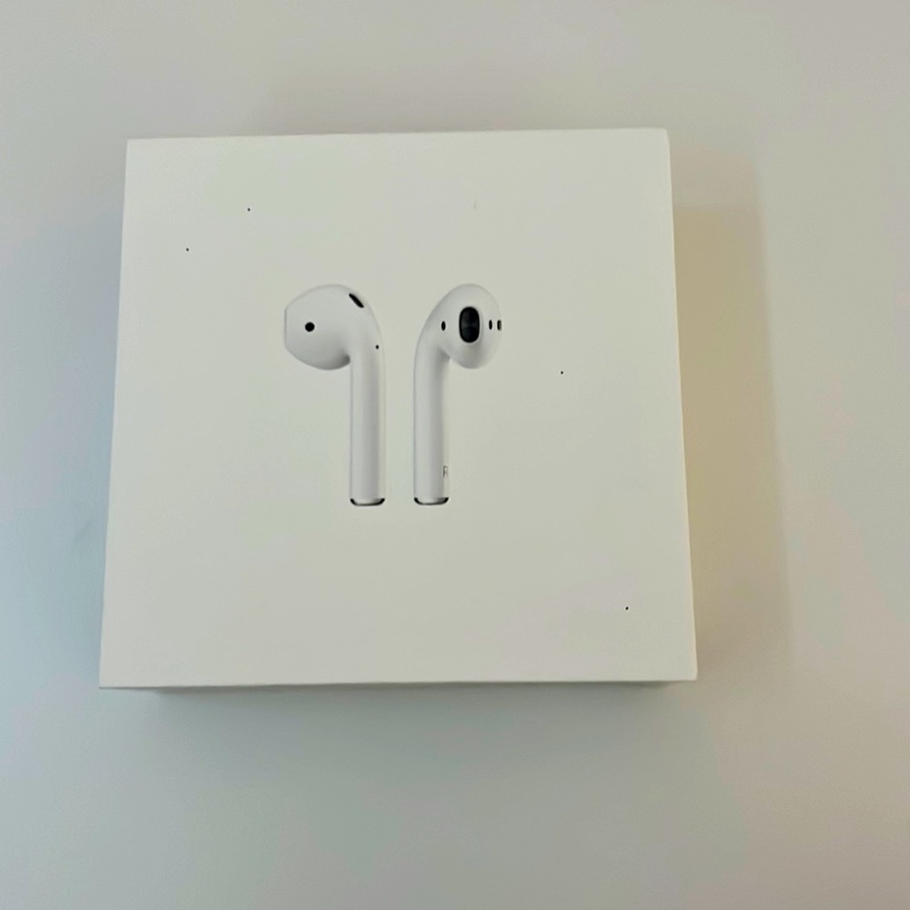 Apple AirPods